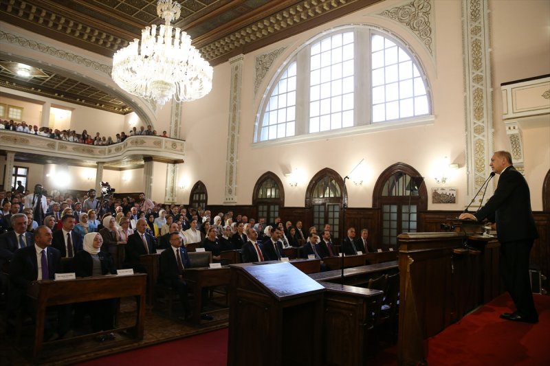 Erdoğan ve Bakanlar 1. Meclis'te