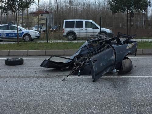 Samsun'un Terme ilçesinde meydana gelen trafik kazasında 1 kişi hayatını kaybetti, 1 kişi yaralandı.