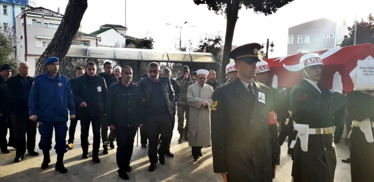 Kore gazisi Mustafa Demirtaş (90), askeri törenle son yolculuğuna uğurlandı