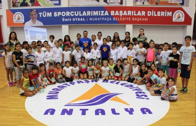 Muratpaşa Belediyesi, 2018 yılında 7 bin 110 öğrenciye çevre, geri dönüşüm eğitimi verdi