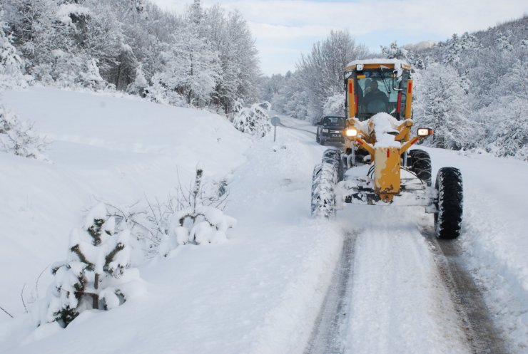 Tokat genelinde kar kalınlığının 30 santimetreye ulaşması nedeniyle eğitime ara verildi