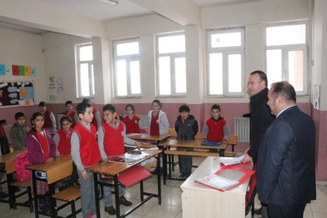 Ağrı Milli Eğitim Müdürü Mehmet Faruk Tekin’in okul ziyaretleri