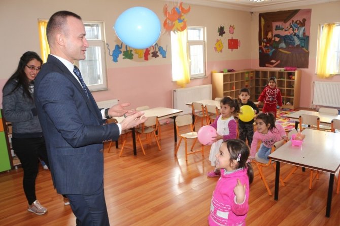 Ağrı Milli Eğitim Müdürü Mehmet Faruk Tekin’in okul ziyaretleri