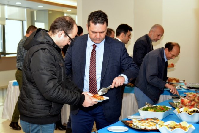 Eskişehir'de Görme engelli personel sabah kahvaltısında buluştu