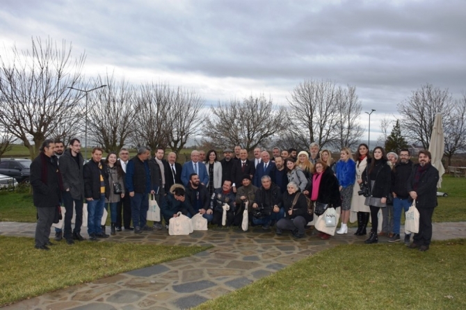 Eşkinat: “Sizlerle bir aileyiz”