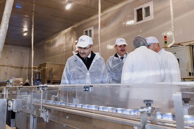 Vali Demirtaş: "Adana’da, ürün çeşitliliği ve üretim kapasitesinin artmasını hedefliyoruz"