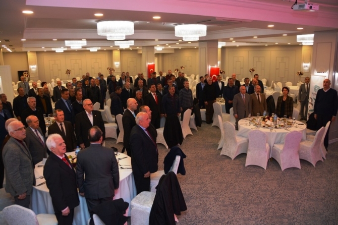 Başkan Eşkinat 74 mahalle muhtarına teşekkür etti