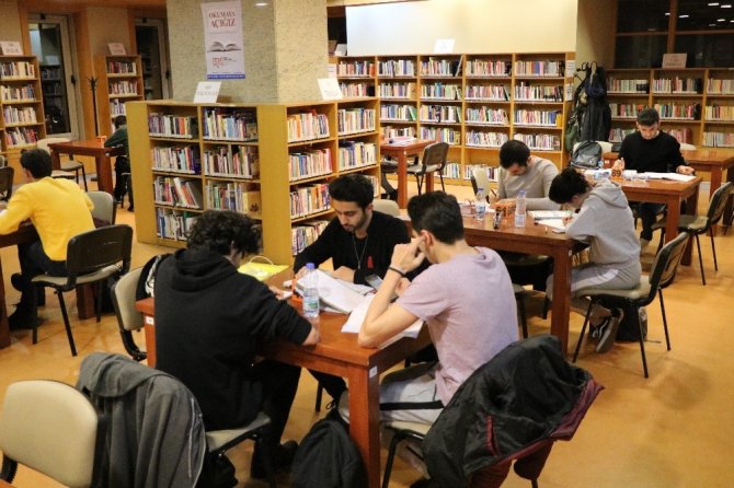 Kartal'da 7/24 açık Muallim Cevdet Kütüphanesi'nin açılışı yapıldı