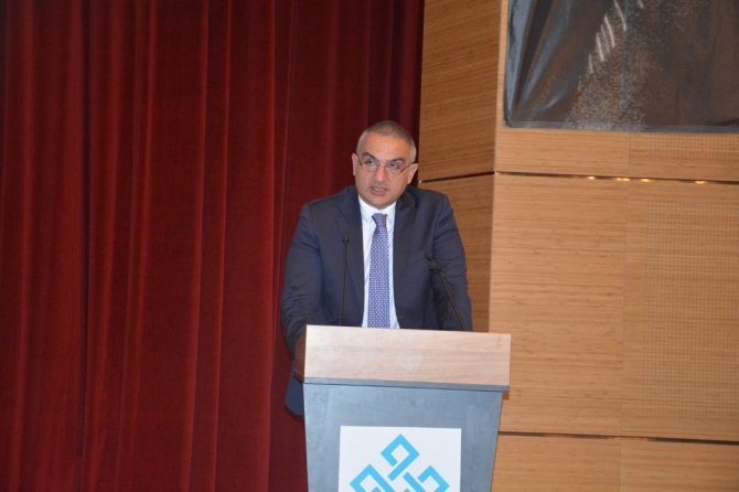 Ersoy: “Türkiye’de kazı çalışmalarının süresini uzatmak için yeni bir proje hazırladık”