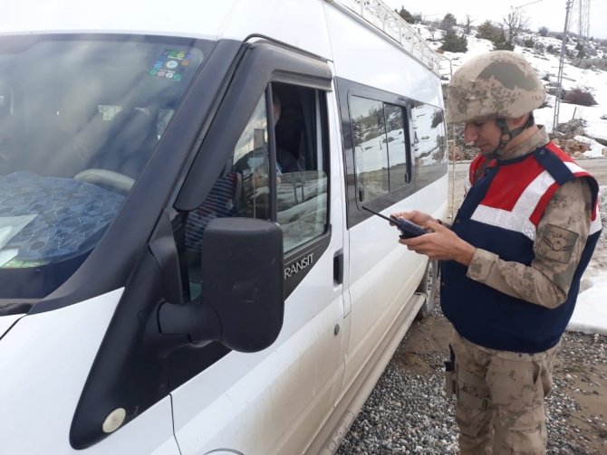 Adıyaman İl Jandarma Komutanlığı ekiplerince güven ve huzur uygulaması