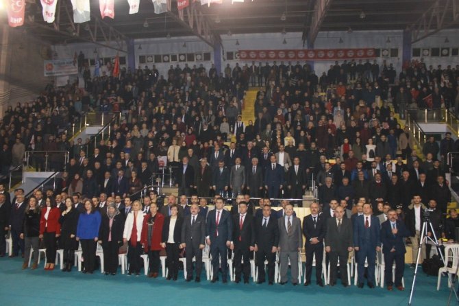 "Dünya haç ile hilalin mücadelesine şahitlik etmektedir"