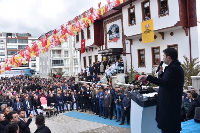 Bakan Kurum: "5 yılda 1,5 milyon konutu dönüştüreceğiz”