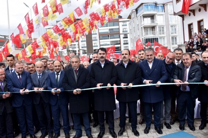 Bakan Kurum: "5 yılda 1,5 milyon konutu dönüştüreceğiz”