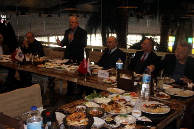 KAYSİAD Başkanı Yılmaz: "İş dünyası olarak elimizi taşın altına koymalıyız"