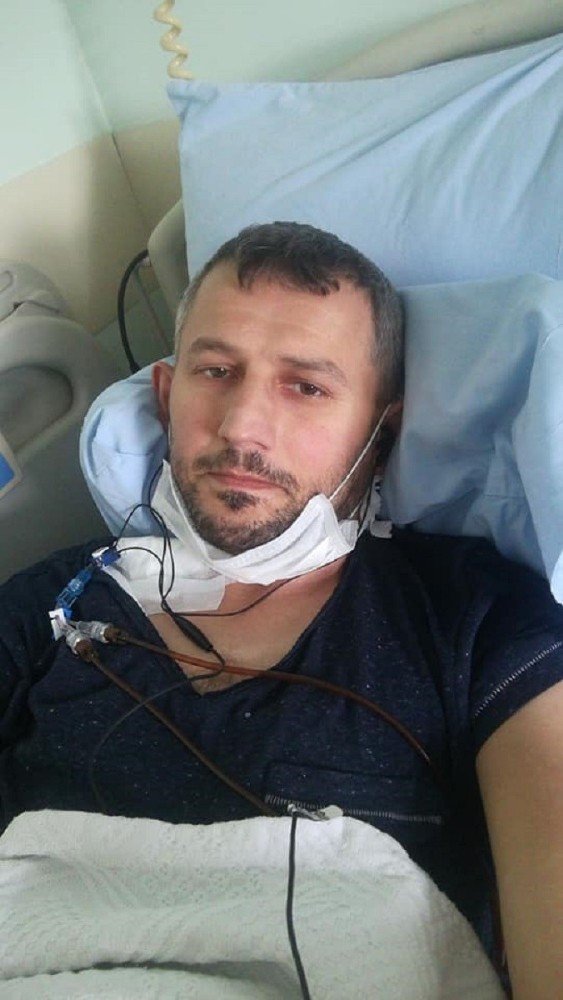 Abdulkadir Parmak’ın lenf kanseri ile savaşan kuzeni Ahmet Bozali hasta yatağında dua istiyor