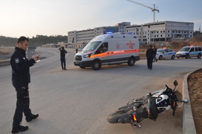 Bilecik- Yenişehir yolu üzerind trafik kazası; 1 yaralı