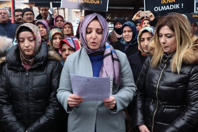 AK Parti Nevşehir İl Başkanlığı tarafından Gülbahçe Parkı önünde 28 Şubat açıklaması yapıldı.