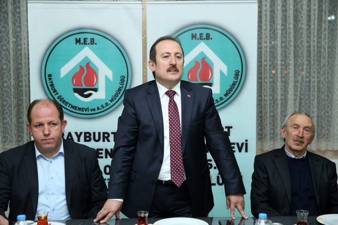 Ali Hamza Pehlivan: “Sizlere inanıyor ve güveniyoruz. İnşallah bu başarıyı kupayla taçlandıracağız”