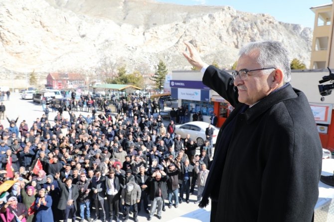 Büyükkılıç: "Akkışla Yoğurdu, Bal’ı ve Mantarları pazarlarda, marketlerde marka satışa sunulacak"