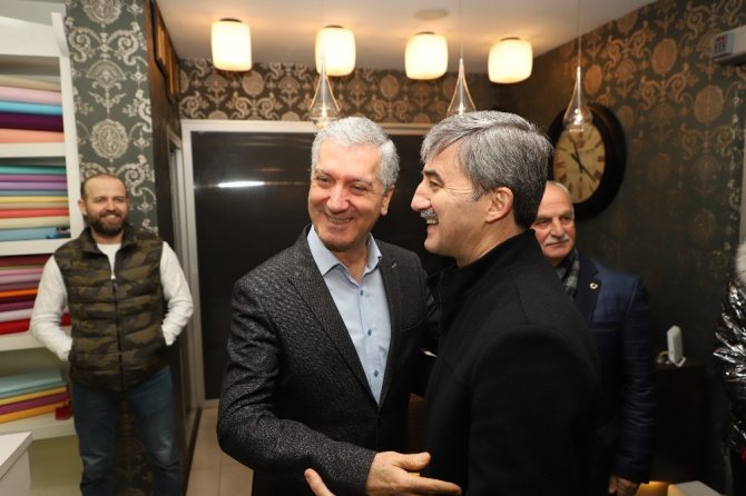 Cumhur İttifakı adayı Şirin: "İlk günkü aşkla, sevdamız Turgutlu diyerek çalışmalarımız sürüyor"