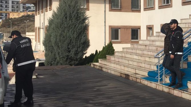 Karabük’te uyuşturucu operasyonu "zanlılar, çıkarıldıkları nöbetçi mahkemece serbest bırakıldı."