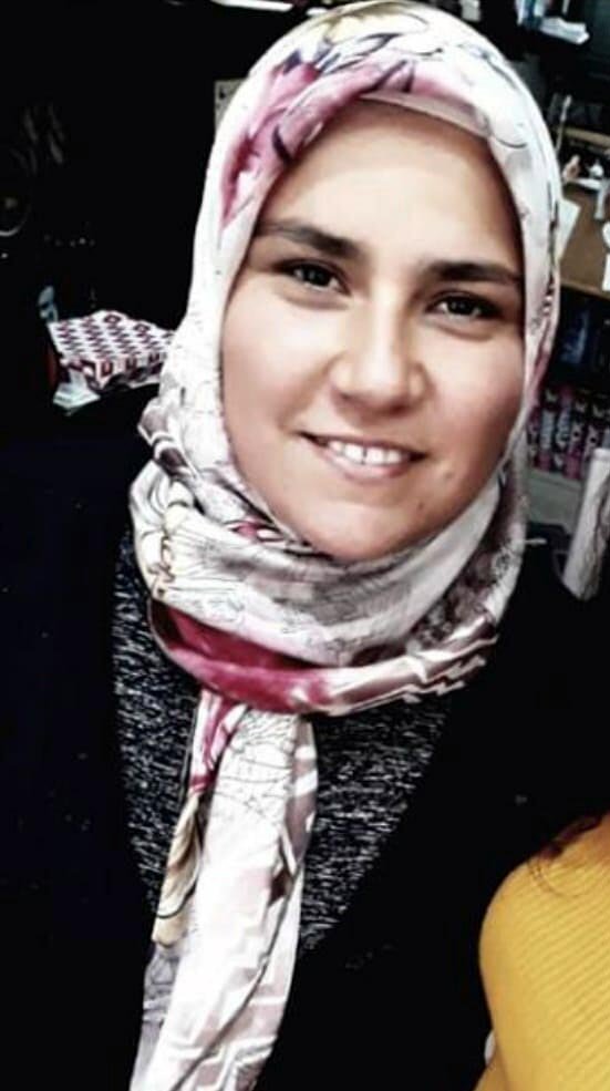 MUĞLA'nın Yatağan ilçesinde Kocasının kestiği ağacın altında kalan kadın öldü