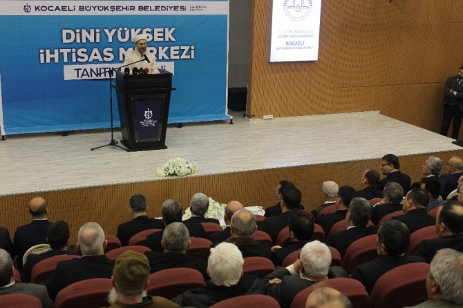 Prof. Dr. Ali Erbaş, "En çok istismar edilen unsurlardan birisi dindir"