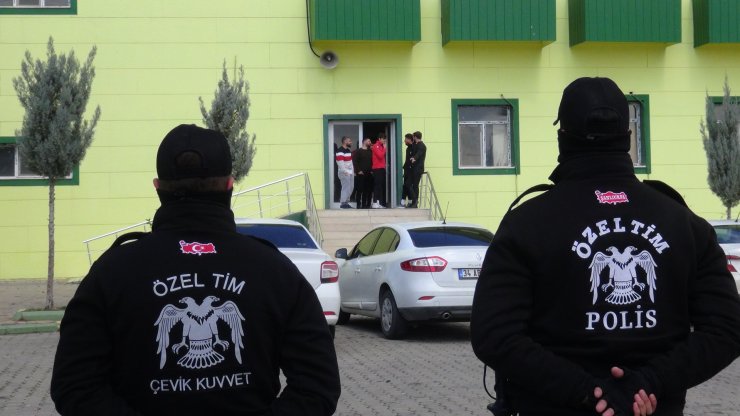 Şanlıurfaspor’a haciz şoku "kulübün tesislerine polis nezaretinde icra memurları geldi"