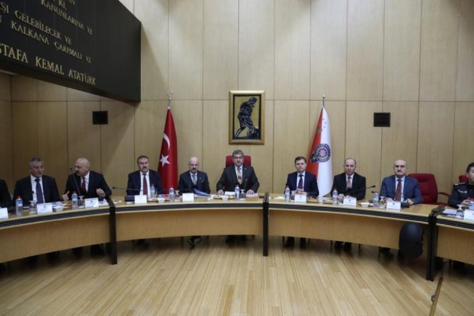 Uzunkaya: "FETÖ, DAEŞ, PKK ve tüm terör örgütlerine karşı mücadelenin titizlikle ve kararlılıkla sürecek"