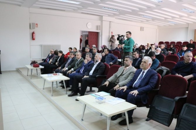 Ali Ramazan Benli: “Avrupa’nın modernizmini alalım derken, hastalıklarını önce kapıyoruz”