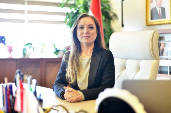 Düzce Üniversitesi Rektörü Prof. Dr. Nigar Çakar, Yeşilay Haftasını kutladı