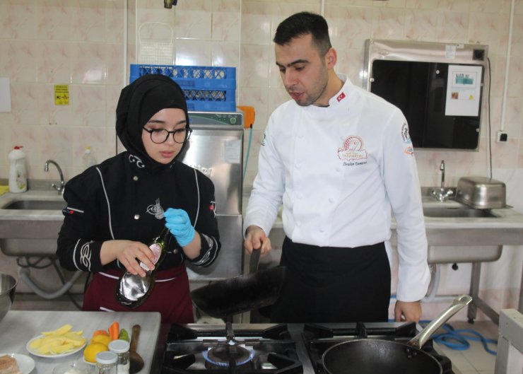 Kendini korumak için karateye başladı, sonrasında Avrupa şampiyonu oldu