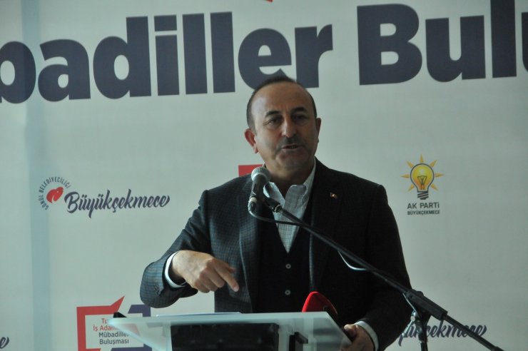 Mevlüt Uysal, turizmci ve ihracatçı iş insanları ile bir araya geldi