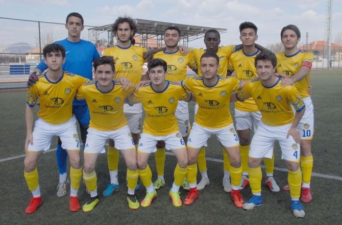 Talasgücü Belediyespor, son haftaların formsuz ekibi Gençlerbirliği'ni 3-0 yendi