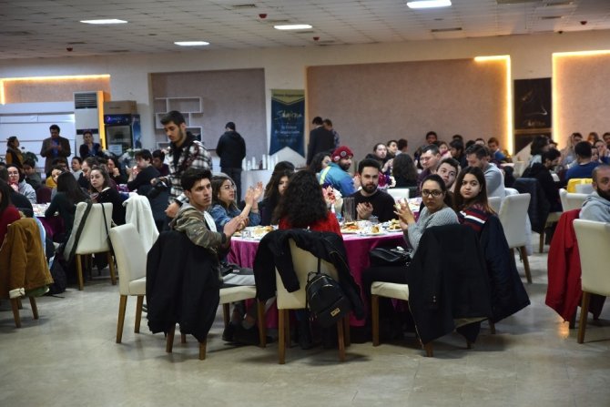 Başkan Ataç, "Sizlerin kendinizi geliştirmeniz, geleceğimiz için son derece önemli