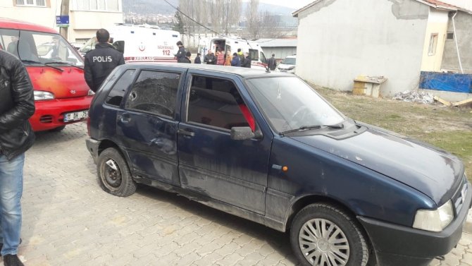 Bozüyük'te Otomobil ile motosiklet çarpıştı; 2 yaralı