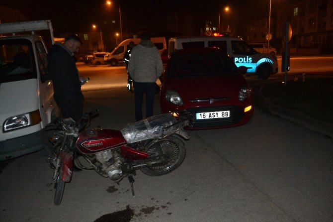 Bursa'nın İnegöl ilçesinde Motosiklet sürücüsü ölümden döndü