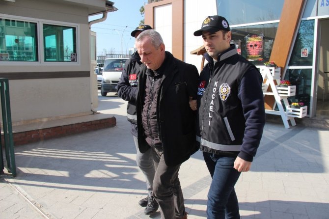 Kocaeli'de ‘Tırnakçılık’ yöntemi ile iş yerlerini soyan 2 kişi yakalandı