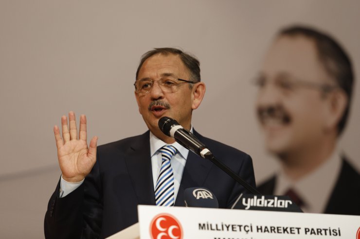 Mehmet Özhaseki: Bizim gibi kitapçık bastırıp, altına imza atan görmedim