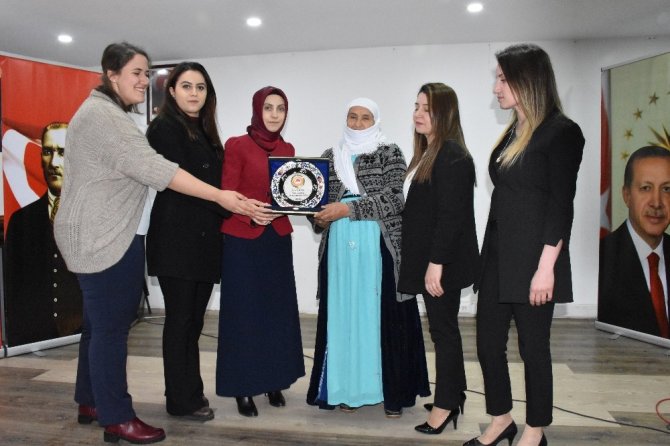 Beytüşşebap Kaymakamı Pendik: "Masum çocukları para karşılığında dağa çıkarıyorlar"