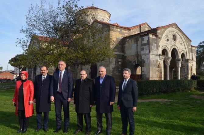 Ersoy: “Sümela Manastırı’nın 2. etabını 18 Mayıs 2020’de ziyarete açacağız”