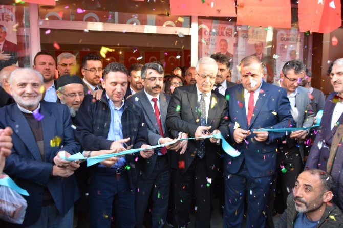 Müfit Aydın: "Türkiye’de biri hak, biri batıl olan iki parti var. Üçüncü bir parti yok"