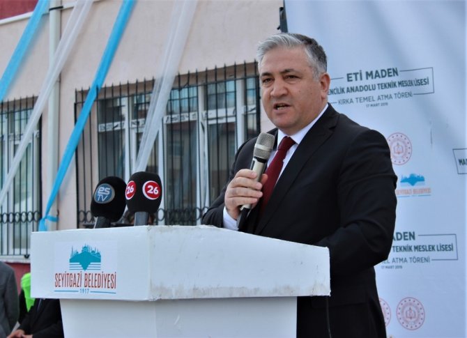 Cansız: "2023 yılına geldiğimizde 24 milyar dolar seviyelerine çıkarmış olacağız"