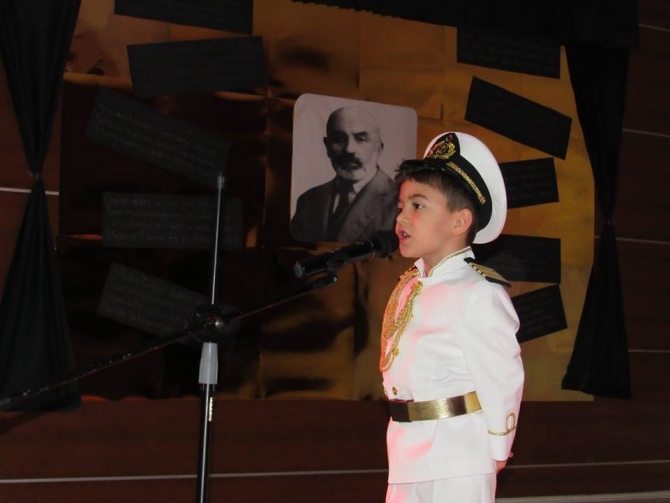 Çözüm Koleji’nde İstiklal Marşı’nı en güzel okuma yarışması düzenlendi