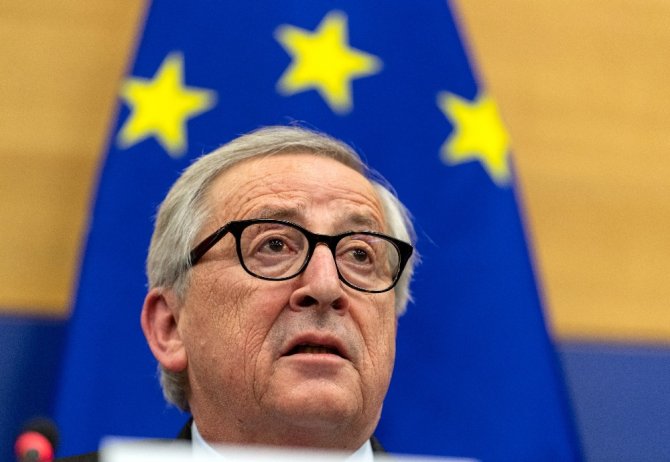 Juncker: "Bu haftaki AB zirvesinde Brexit ertelemesi görüşülecek gibi görünmüyor"