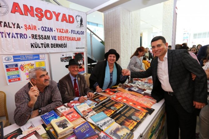 Kepez Kitap Fuarı’na rekor ziyaretçi "10 günde 400 bin kitapsever"