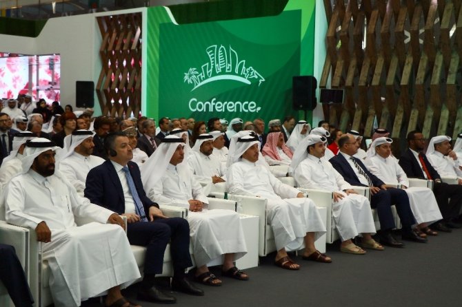 Tarım ve Orman Bakanı Bekir Pakdemirli, Doha'da 7. Katar Uluslararası Tarım Fuarı'nın açılışına katıldı.