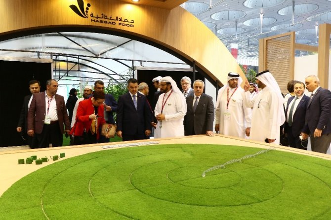 Tarım ve Orman Bakanı Bekir Pakdemirli, Doha'da 7. Katar Uluslararası Tarım Fuarı'nın açılışına katıldı.