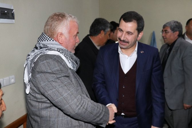 AK Parti Karaköprü İlçe Belediye Başkan Adayı Baydilli seçim çalışmalarını sürdürüyor