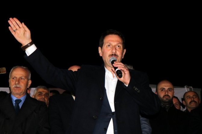 Erdoğan Tok: “Karadeniz’e silahla giremeyen PKK, belediyelere kravatlı girmenin hesaplarını yapıyor”